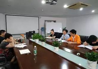 成都出台全国首个《互联网手机维修服务标准》，引领行业规范化发展